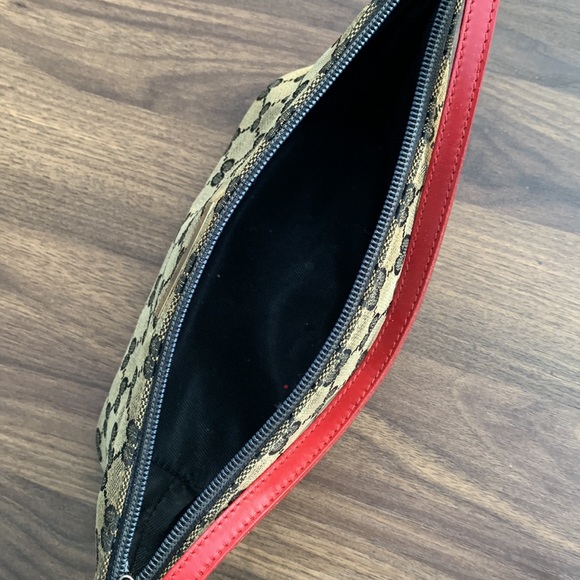 Gucci Monogram Pochette - Picture 2 of 10